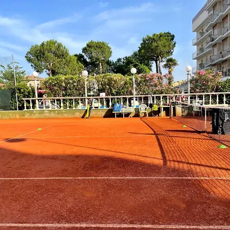 Hotel Franca 3*